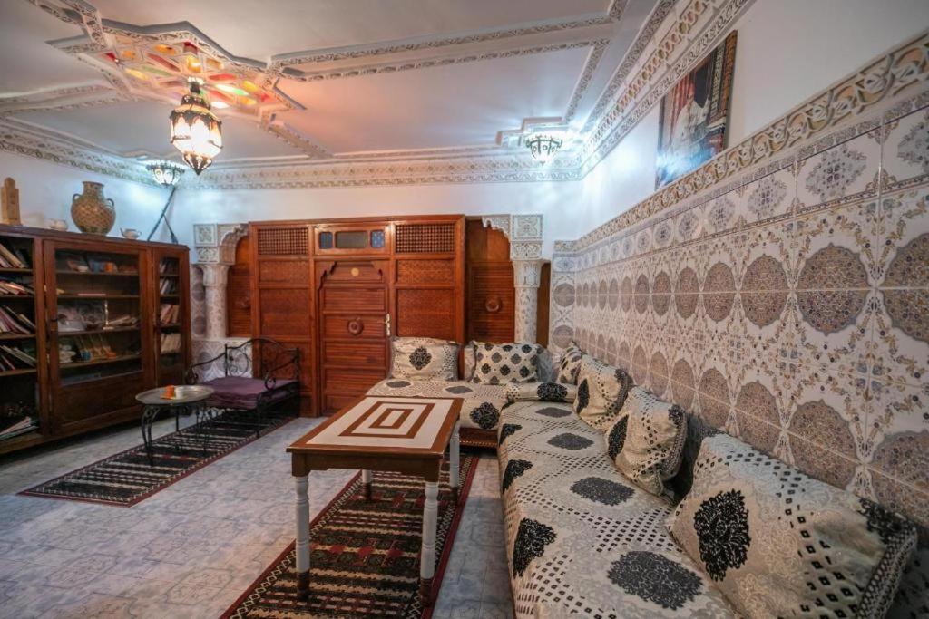 Riad Fez Hostel Eksteriør bilde