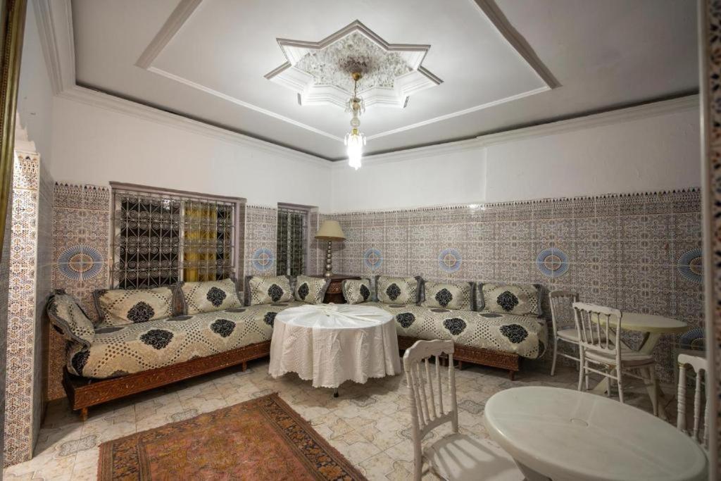 Riad Fez Hostel Eksteriør bilde